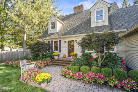 524 Macelroy Road Clifton Park NY 12065