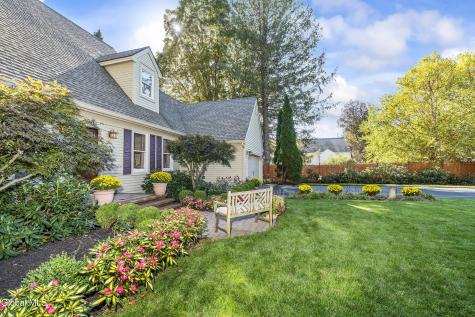 524 Macelroy Road Clifton Park NY 12065