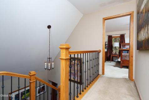 524 Macelroy Road Clifton Park NY 12065