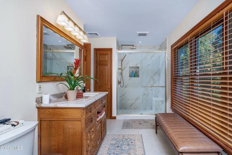 524 Macelroy Road Clifton Park NY 12065