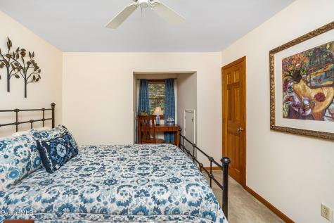 524 Macelroy Road Clifton Park NY 12065