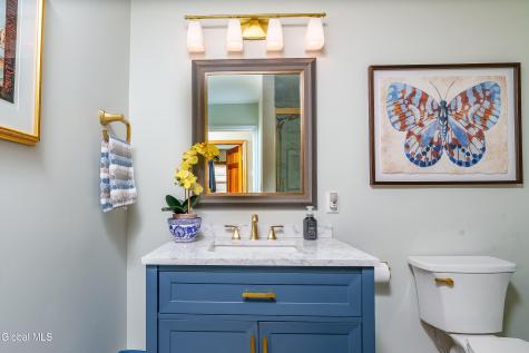 524 Macelroy Road Clifton Park NY 12065