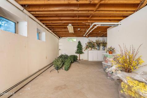 524 Macelroy Road Clifton Park NY 12065