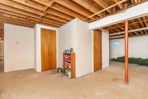 524 Macelroy Road Clifton Park NY 12065