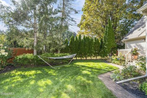 524 Macelroy Road Clifton Park NY 12065