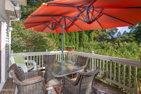 524 Macelroy Road Clifton Park NY 12065