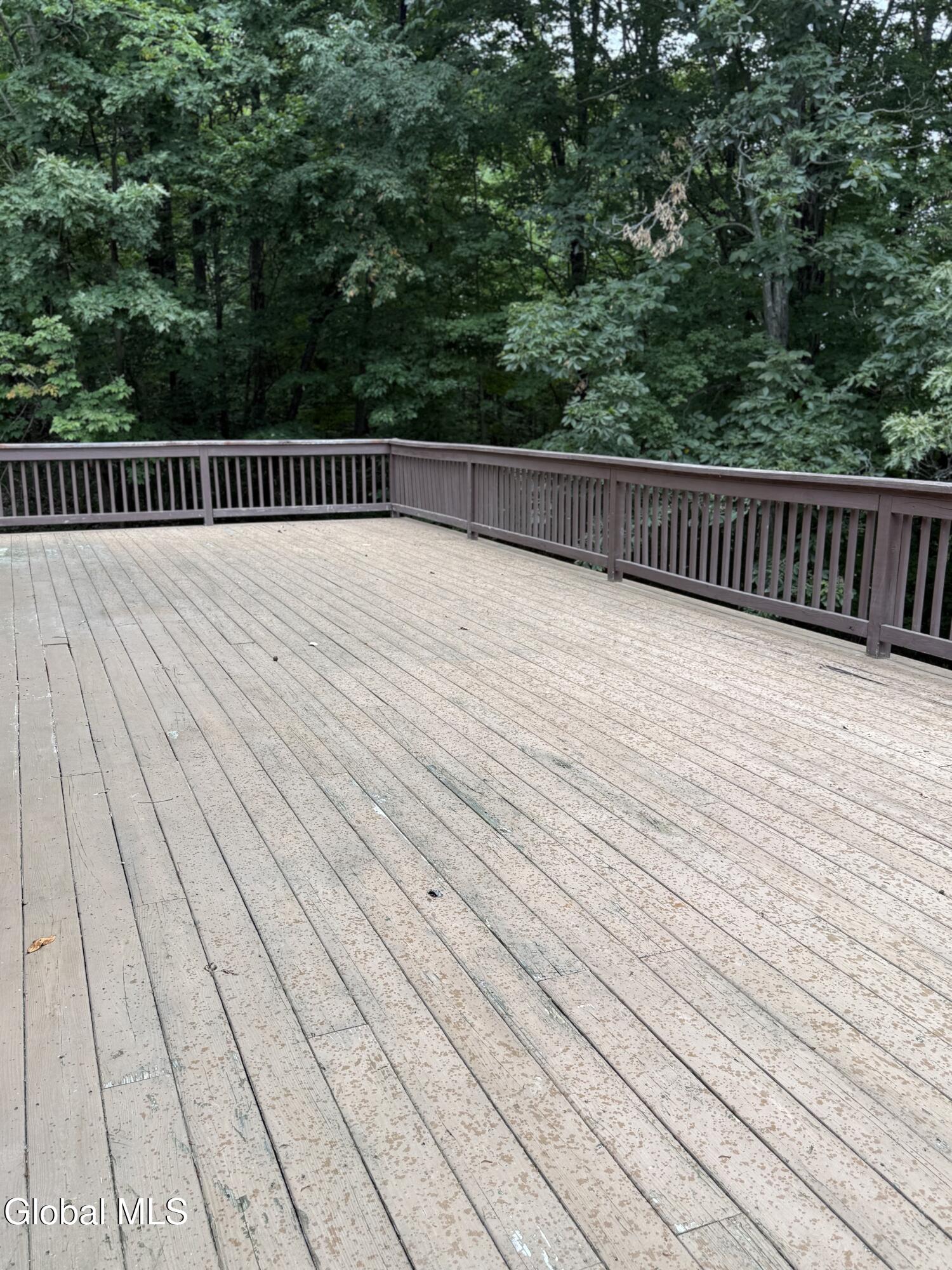 395 Hills Pond Road Hampton NY 12887