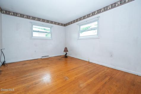 56.5 Braintree Street Albany NY 12205