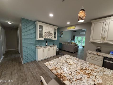 5 Linda Drive Colonie NY 12205
