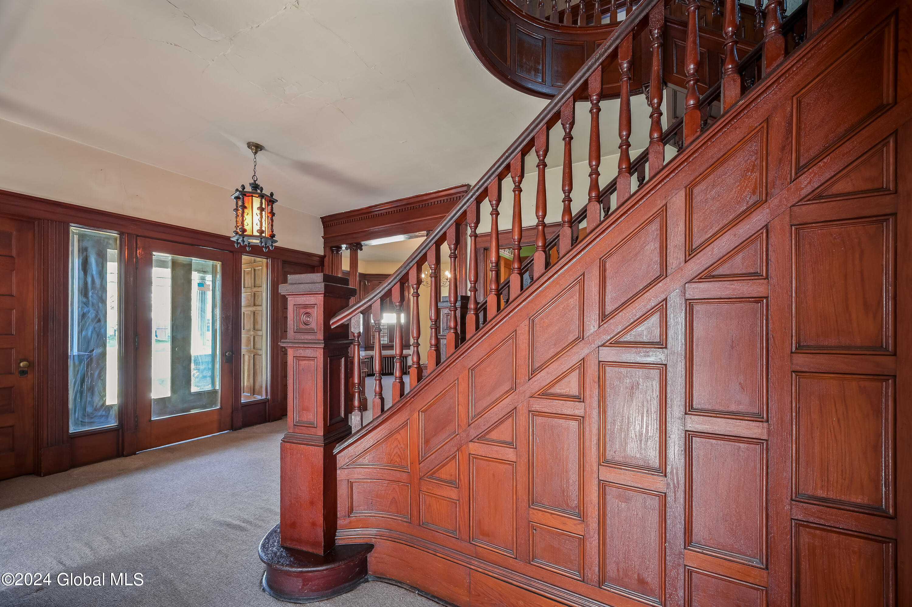 616 E Main Street Cobleskill NY 12043