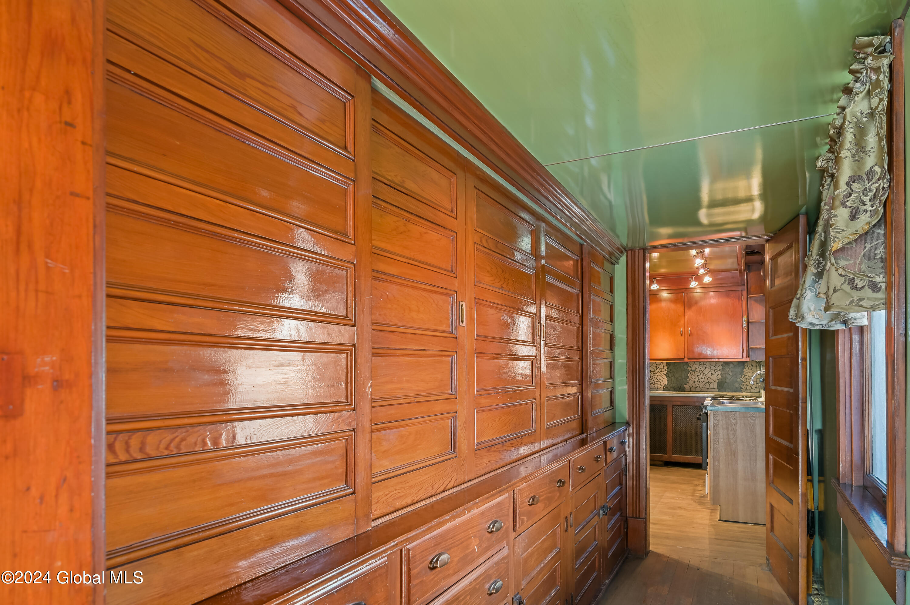 616 E Main Street Cobleskill NY 12043