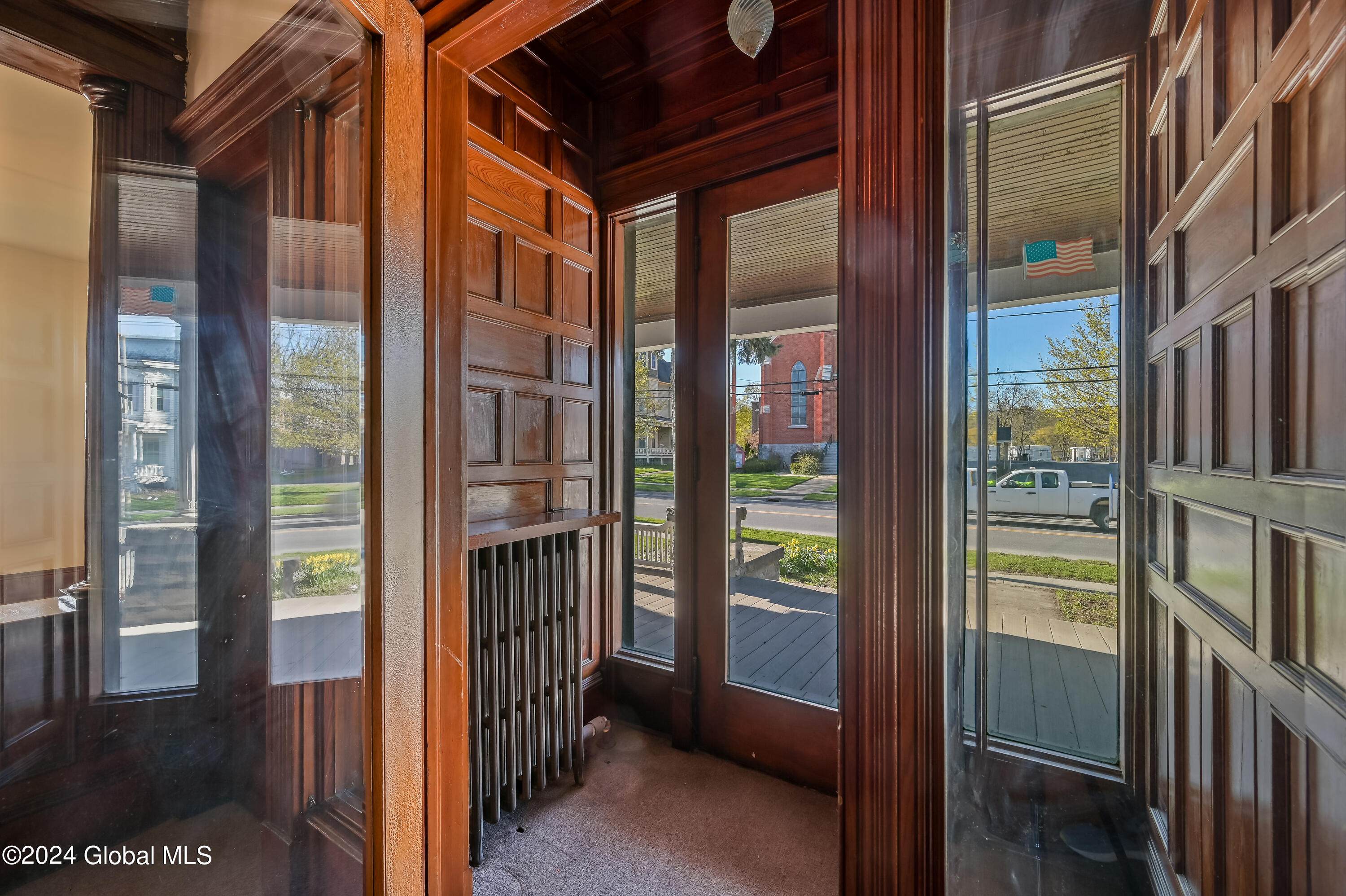 616 E Main Street Cobleskill NY 12043