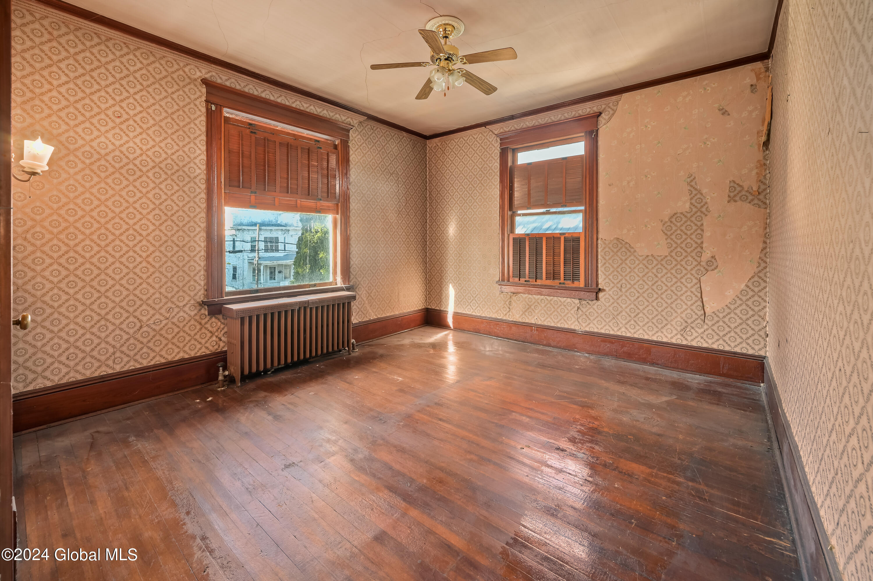 616 E Main Street Cobleskill NY 12043