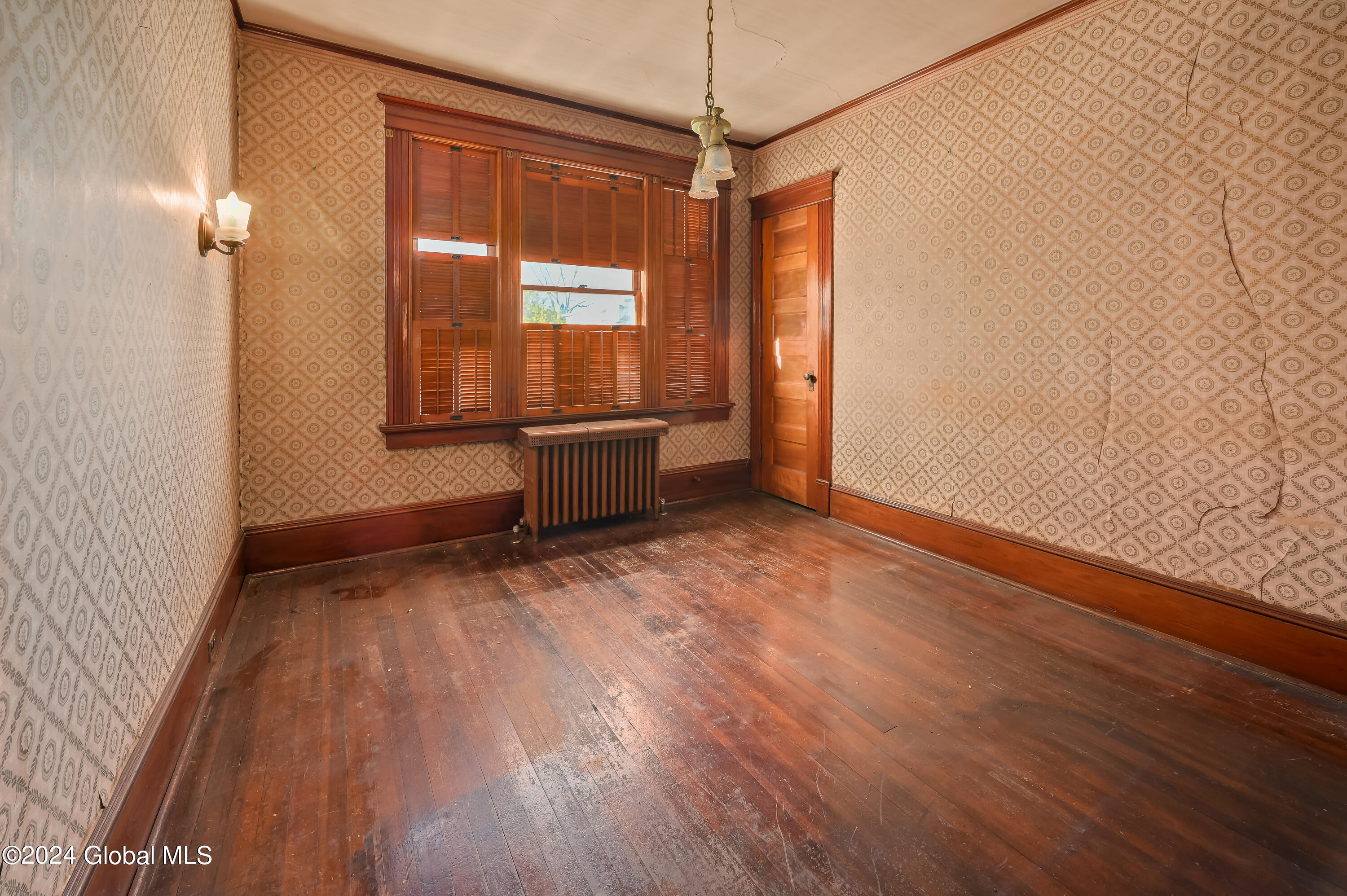 616 E Main Street Cobleskill NY 12043