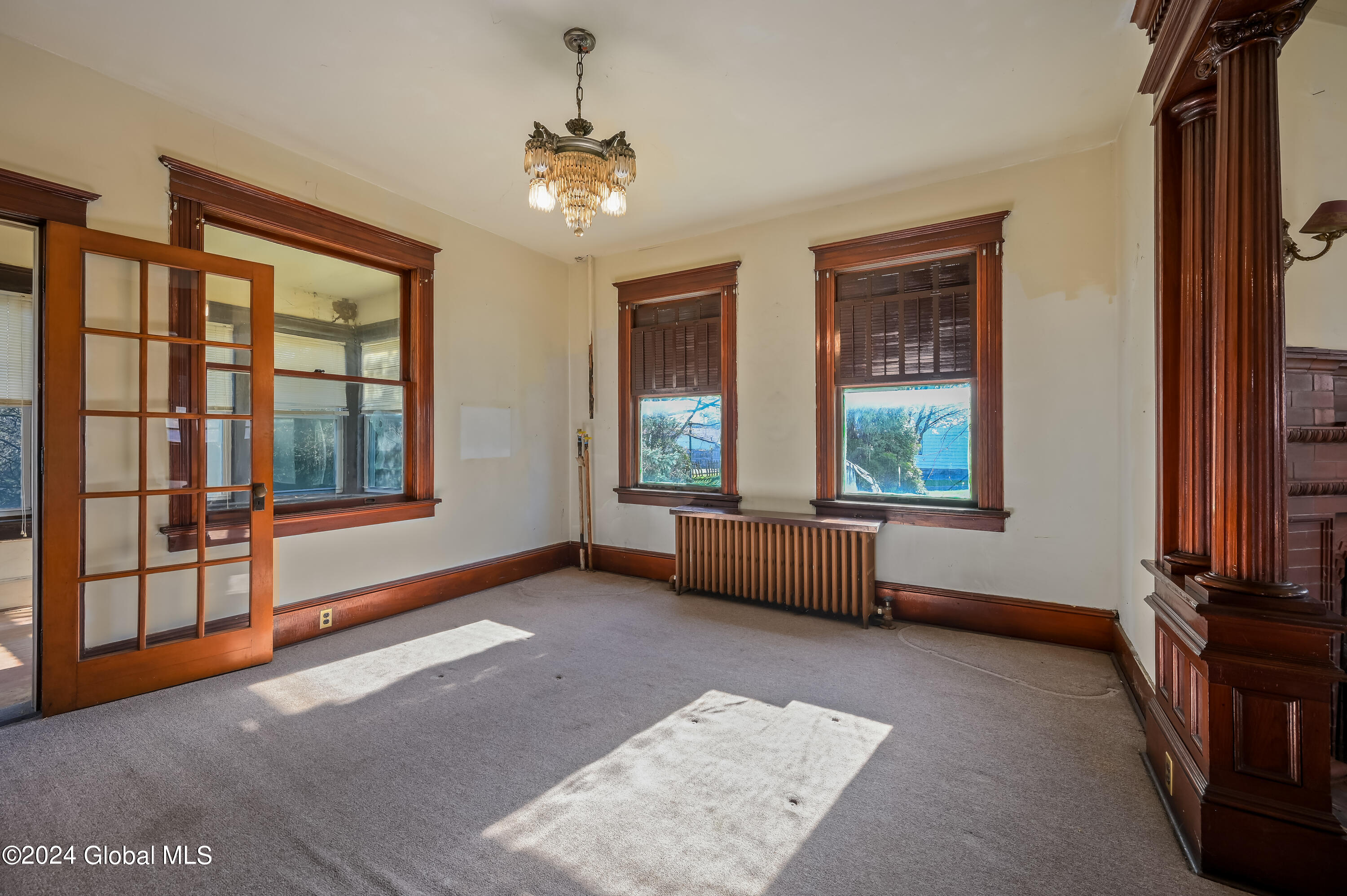 616 E Main Street Cobleskill NY 12043