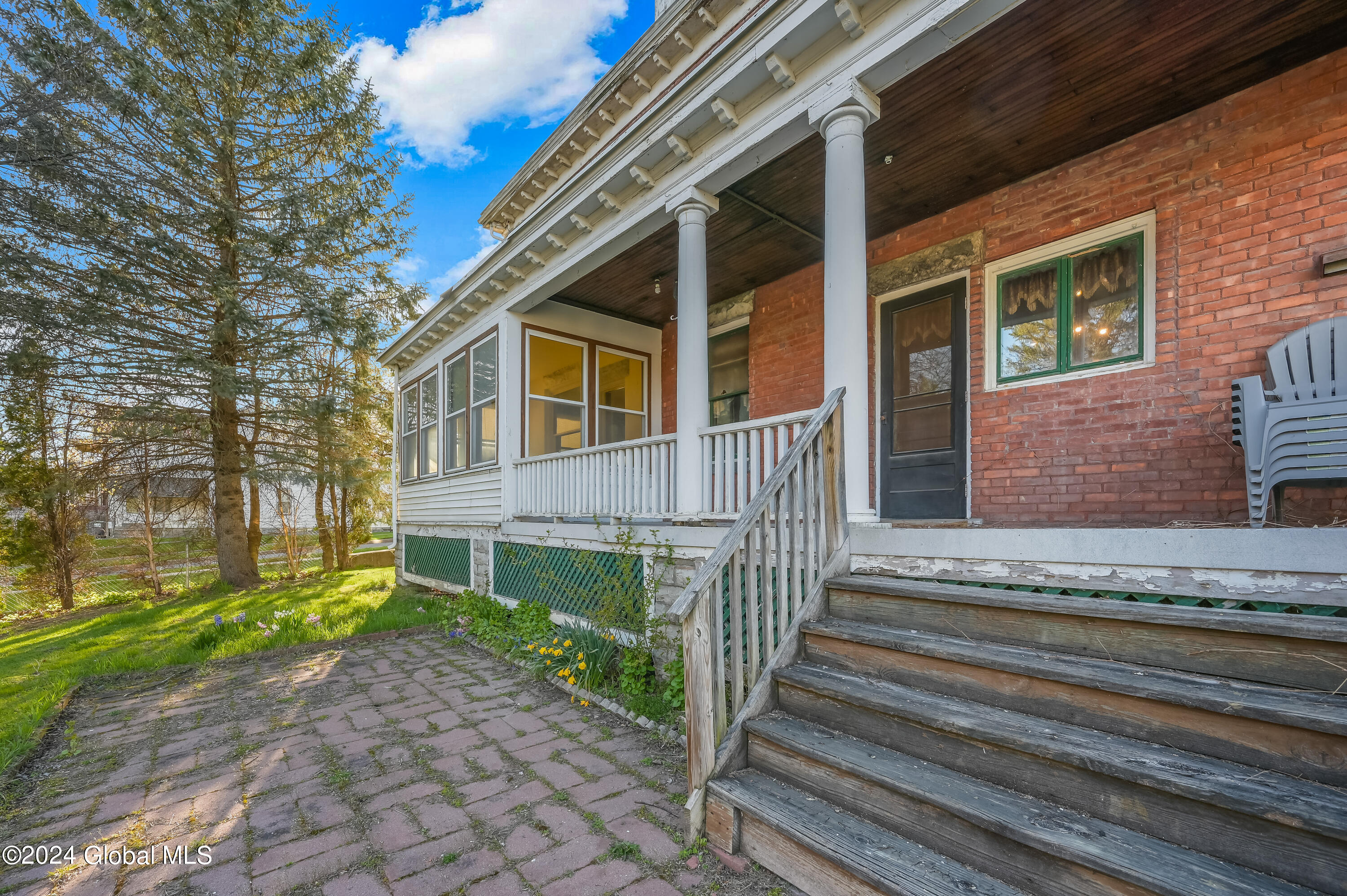 616 E Main Street Cobleskill NY 12043