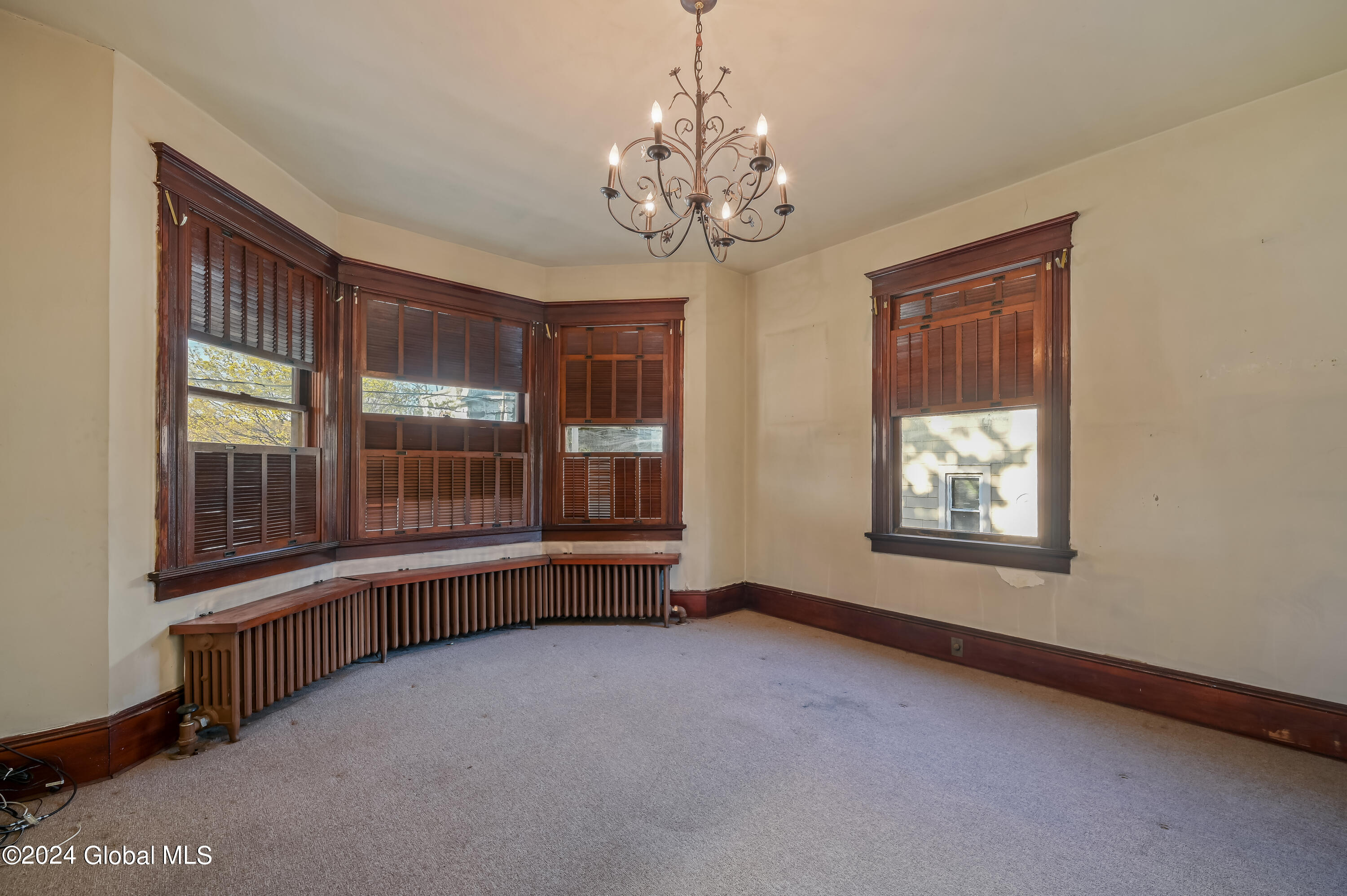 616 E Main Street Cobleskill NY 12043