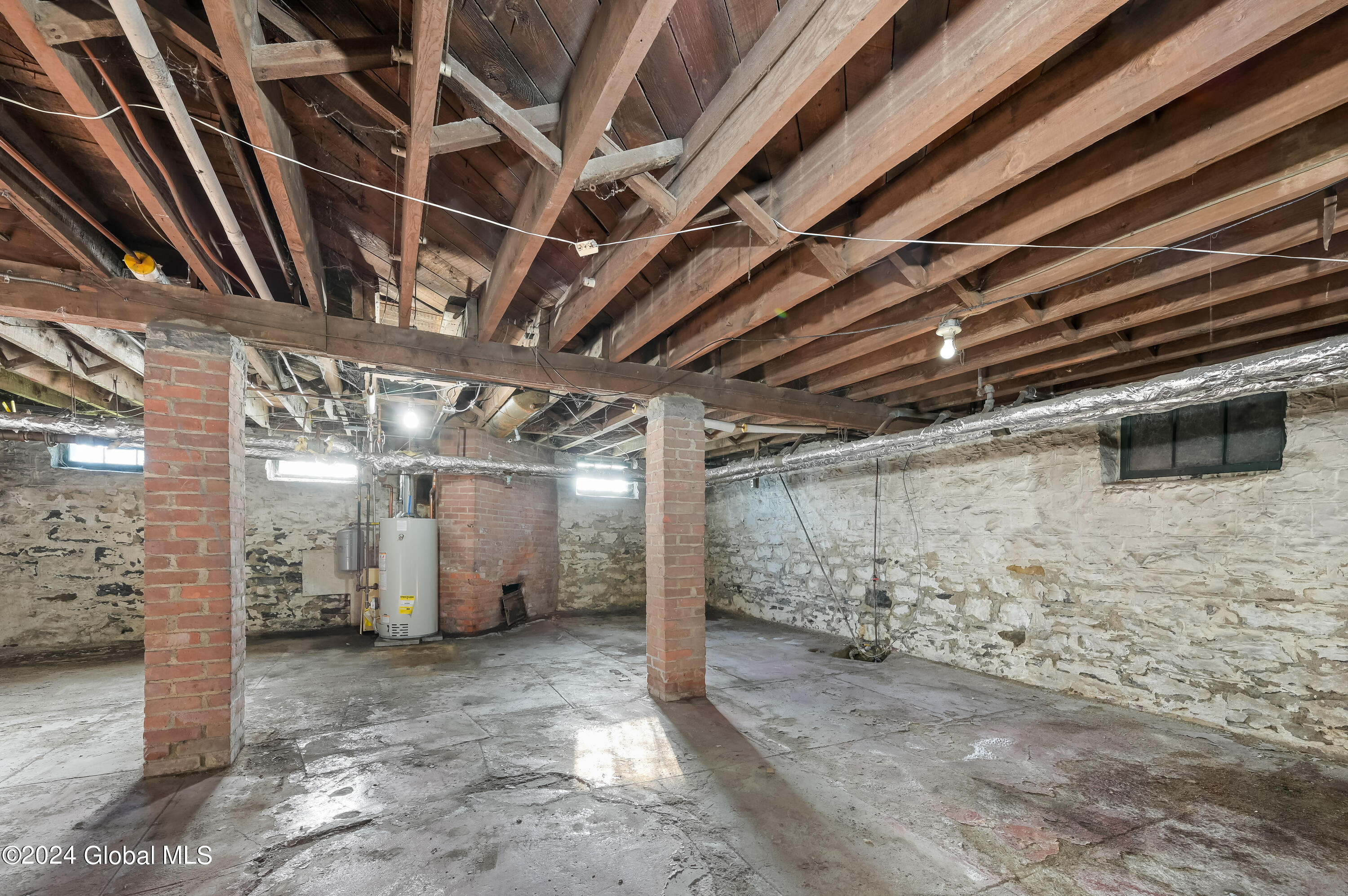 616 E Main Street Cobleskill NY 12043