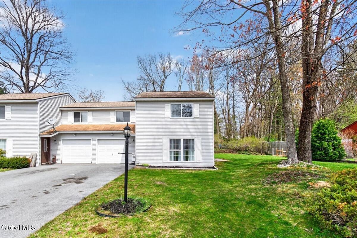 25A Woodcliffe Drive Clifton Park NY 12065