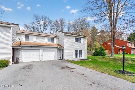 25A Woodcliffe Drive Clifton Park NY 12065