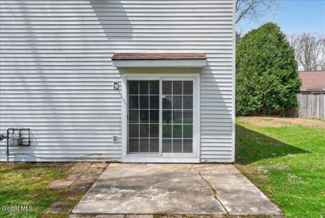 25A Woodcliffe Drive Clifton Park NY 12065