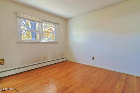 1796 Rensselaer Avenue Rotterdam NY 12303