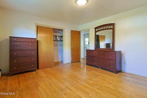 1796 Rensselaer Avenue Rotterdam NY 12303