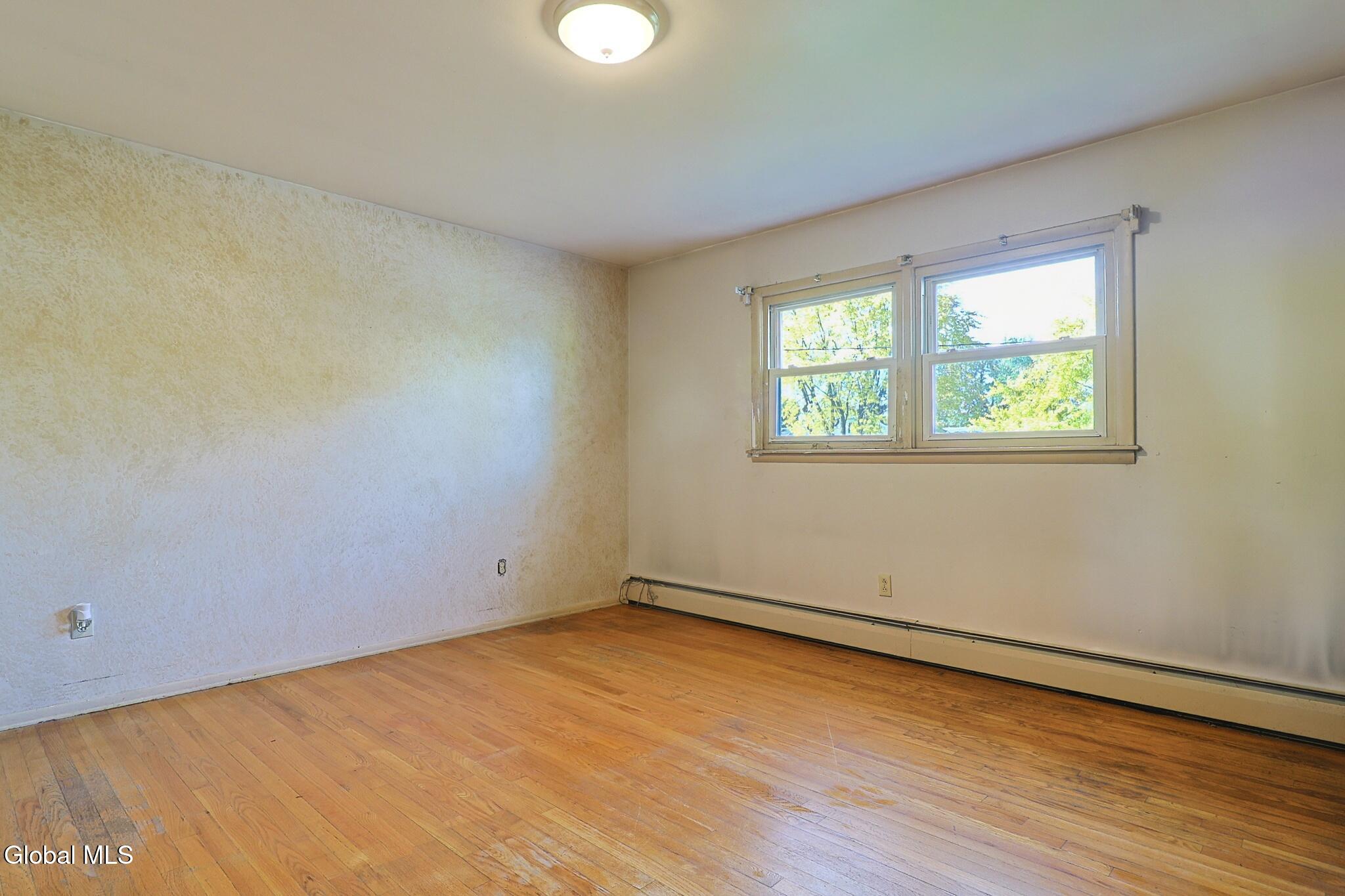 1796 Rensselaer Avenue Rotterdam NY 12303