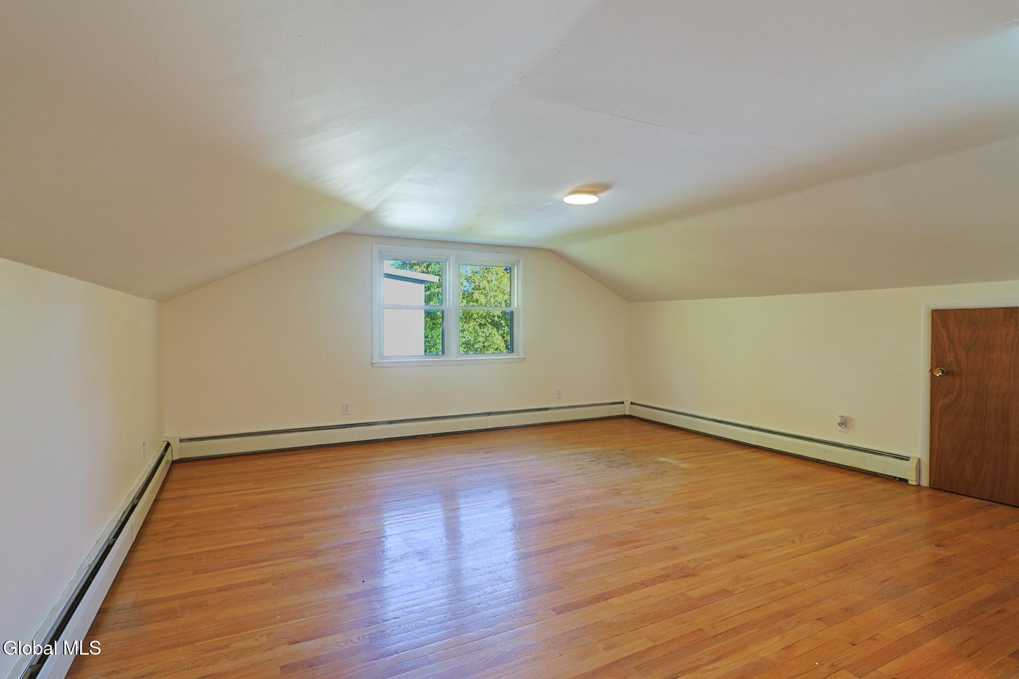 1796 Rensselaer Avenue Rotterdam NY 12303