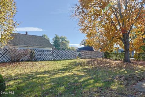1796 Rensselaer Avenue Rotterdam NY 12303