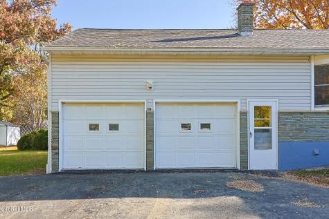 1796 Rensselaer Avenue Rotterdam NY 12303