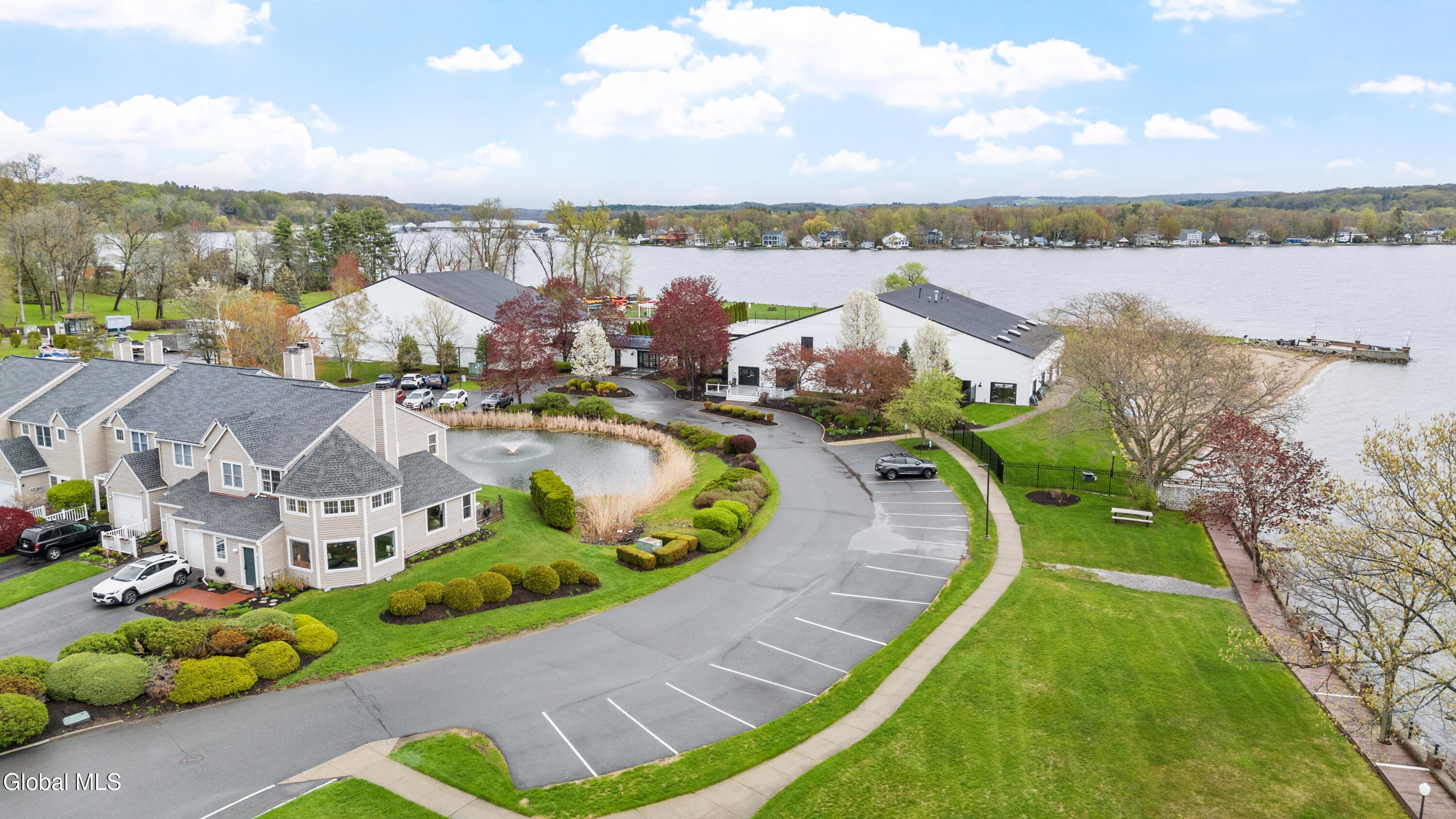 33 Tyler Drive Saratoga Springs NY 12866