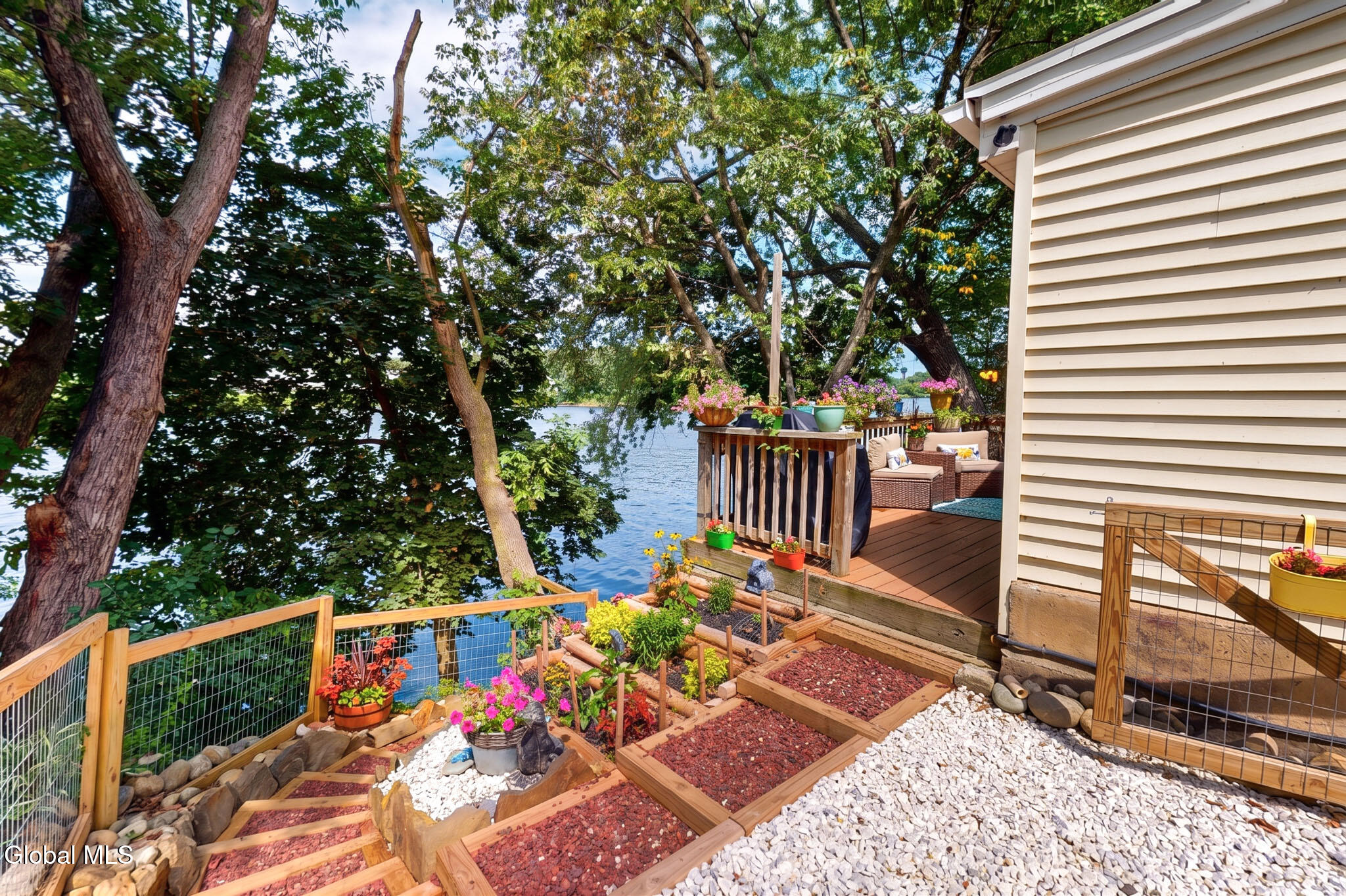 515 1st Avenue Troy NY 12182