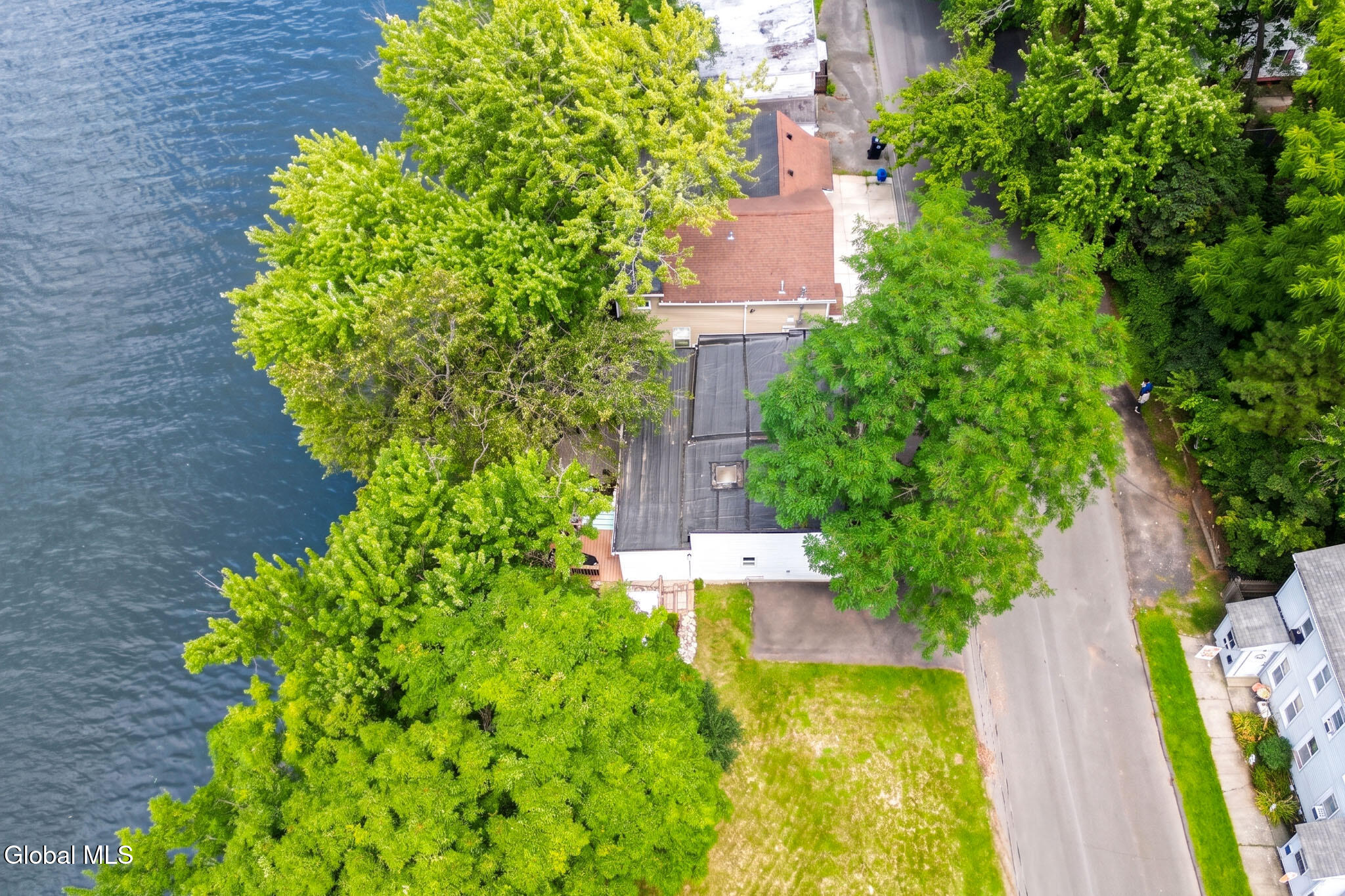 515 1st Avenue Troy NY 12182