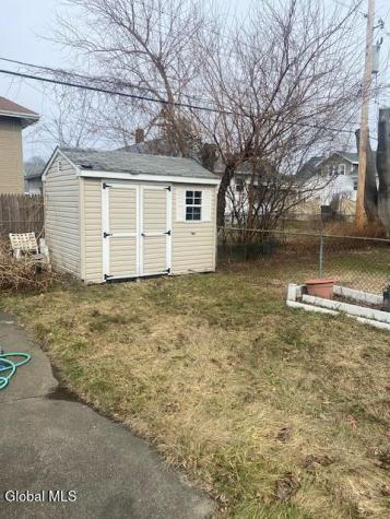 177 Hollywood Avenue Albany NY 12209
