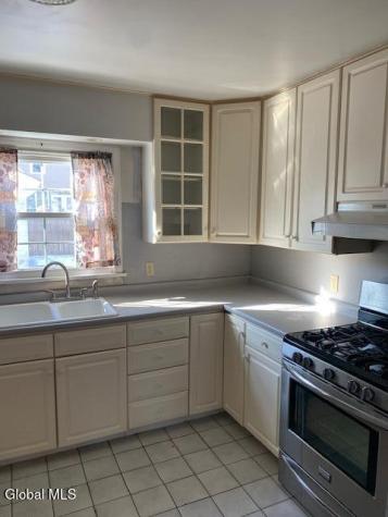 177 Hollywood Avenue Albany NY 12209