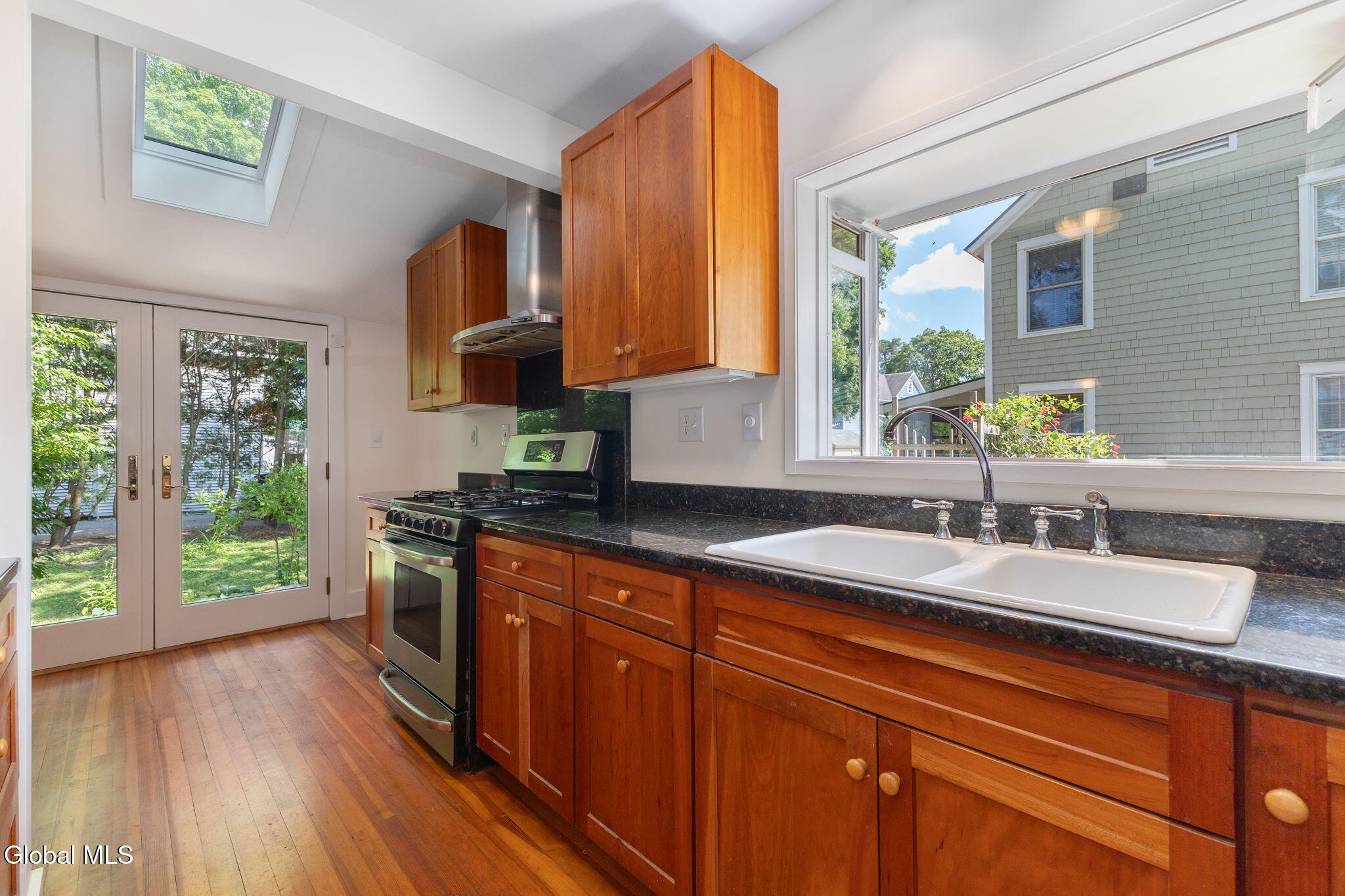 6 Pinewood Avenue Saratoga Springs NY 12866