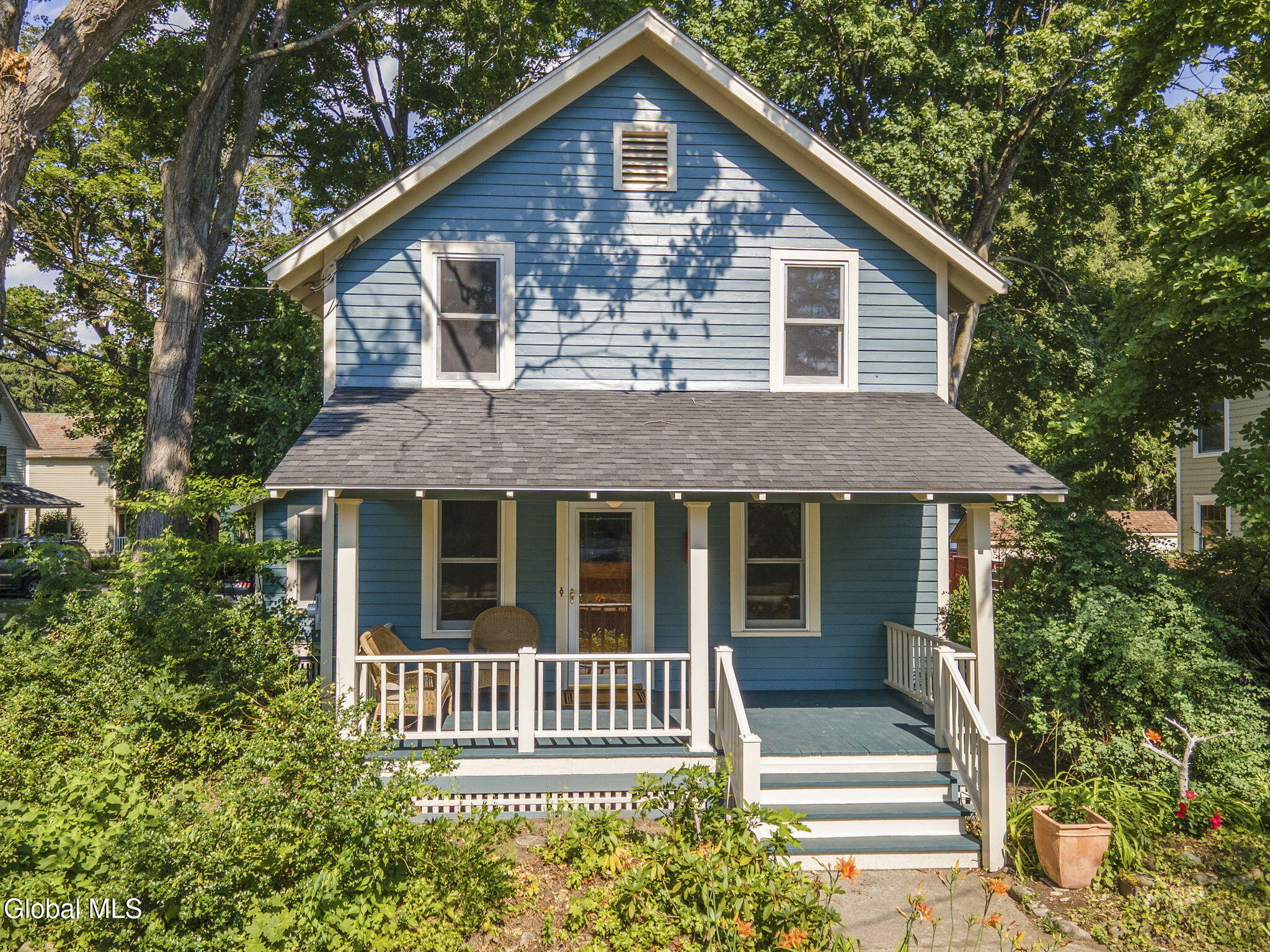 6 Pinewood Avenue Saratoga Springs NY 12866