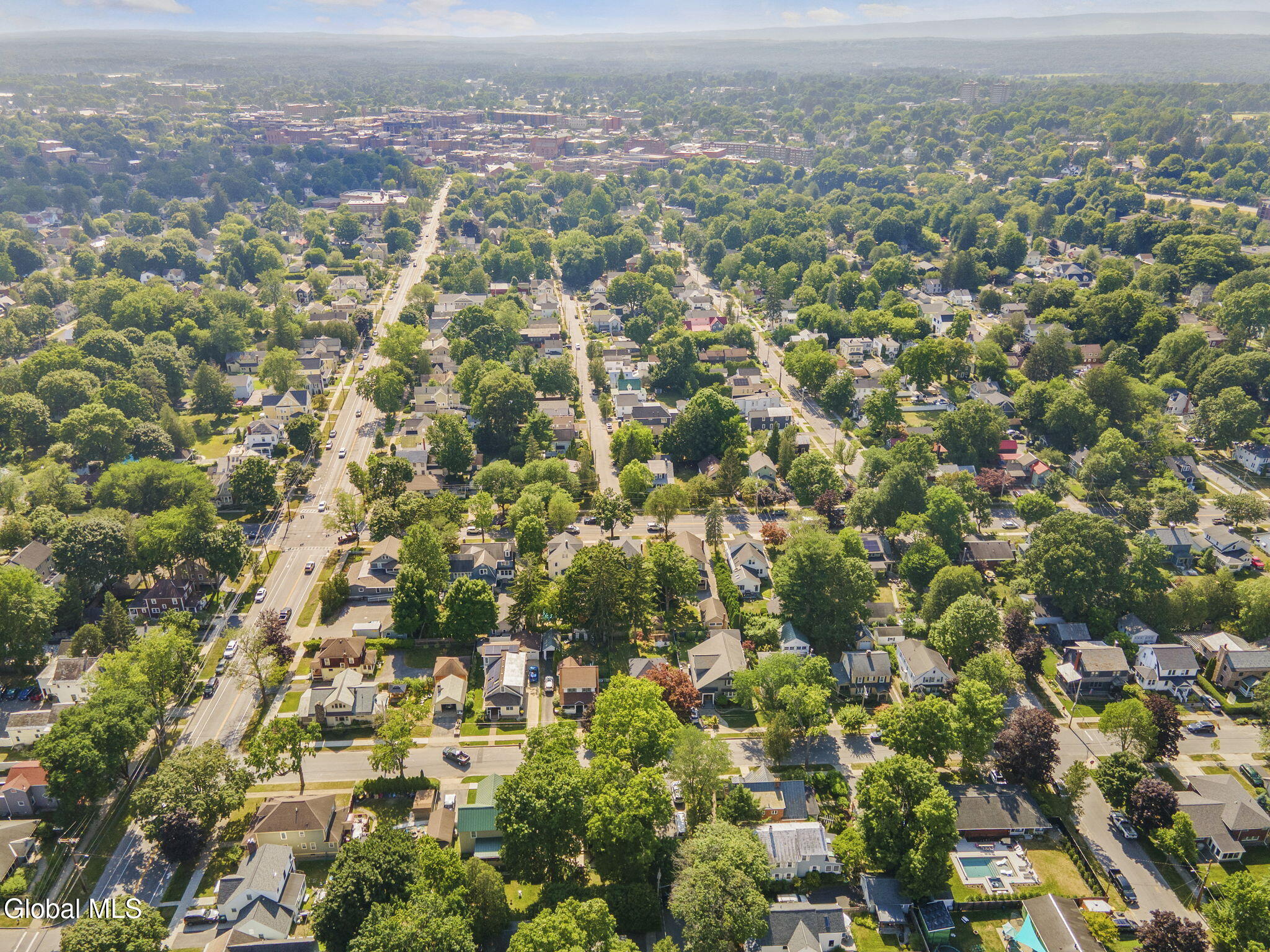 6 Pinewood Avenue Saratoga Springs NY 12866
