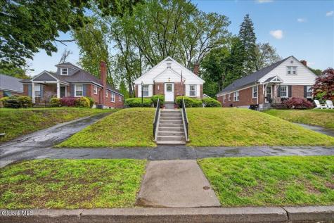 36 Pointview Drive Troy NY 12180