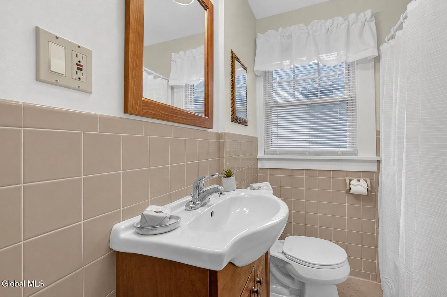 36 Pointview Drive Troy NY 12180