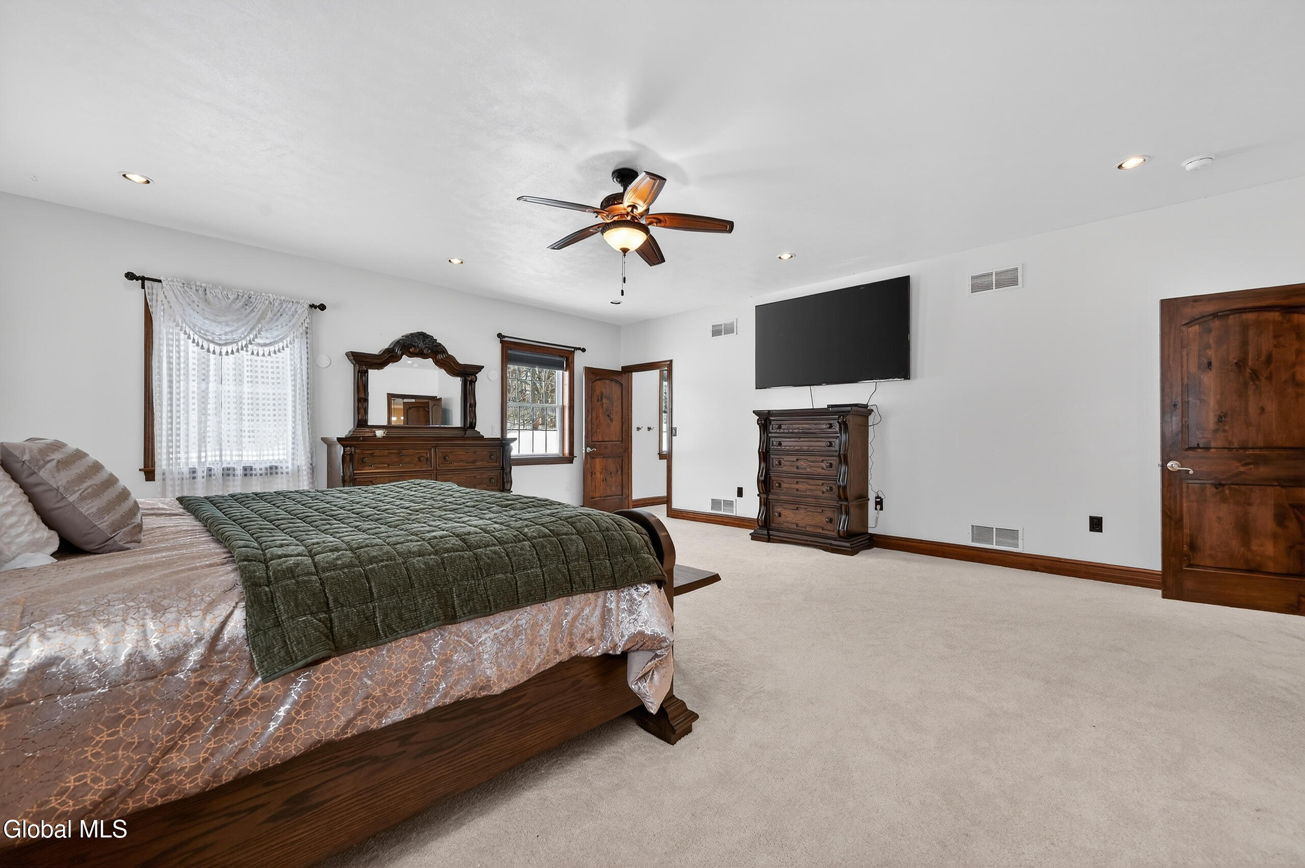 6133 Tanner Road Oriskany Falls NY 13425