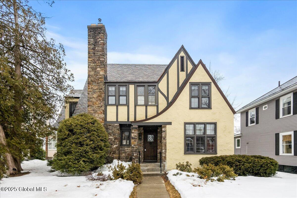 43 Lincoln Avenue Glens Falls NY 12801