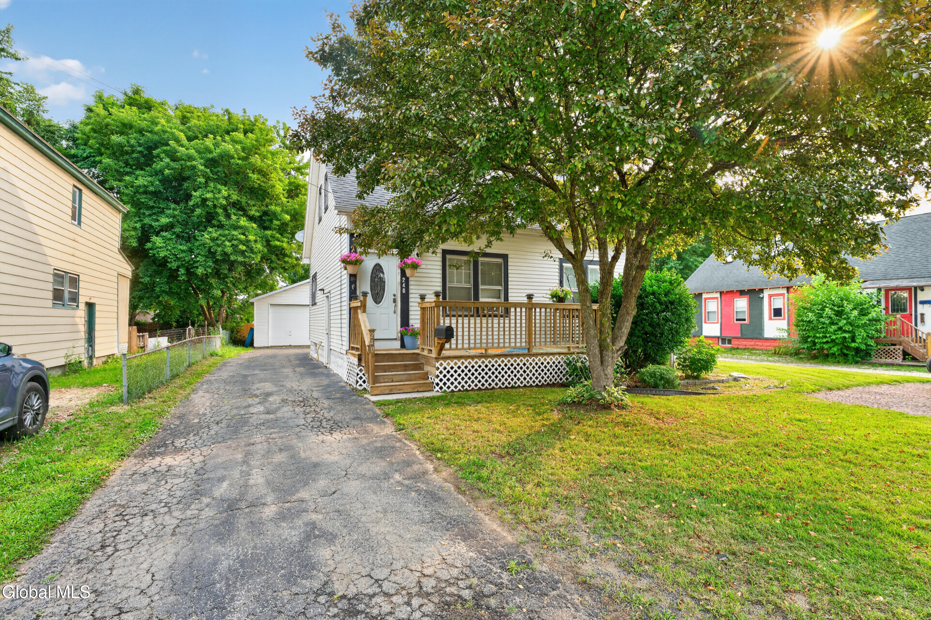 240 Mariaville Road Schenectady NY 12306