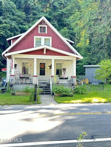 81 Ft Johnson Avenue Fort Johnson NY 12070