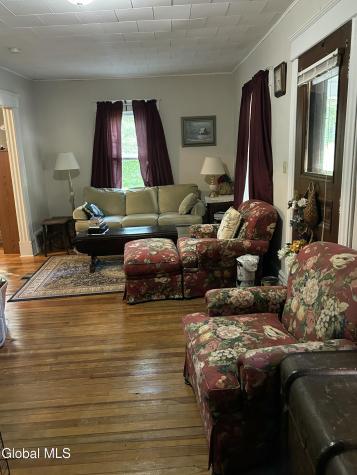 81 Ft Johnson Avenue Fort Johnson NY 12070