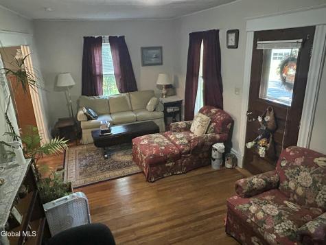 81 Ft Johnson Avenue Fort Johnson NY 12070