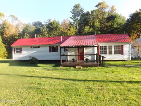 25 Gabriel Road Corinth NY 12822