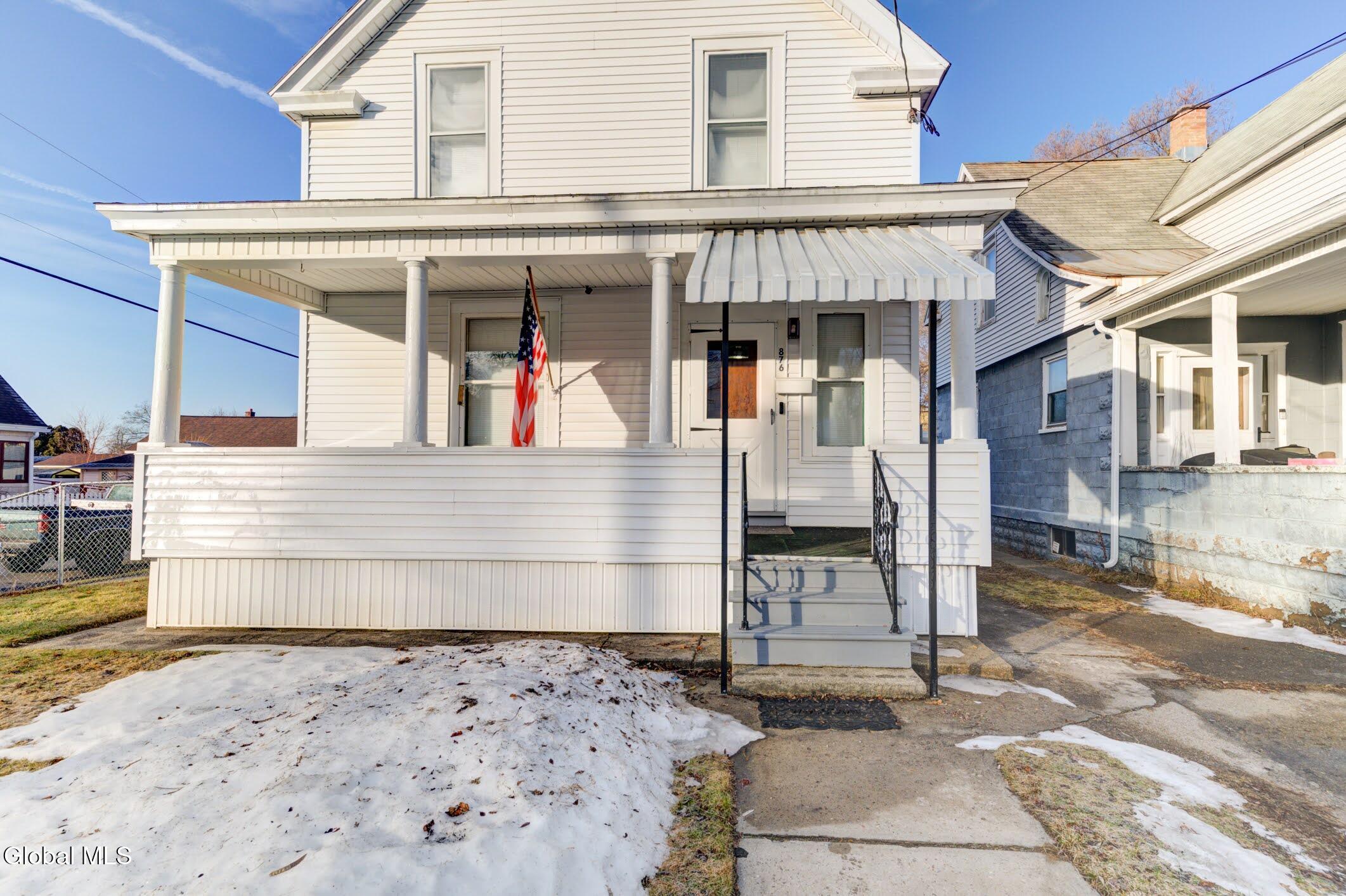 876 Thompson Street Schenectady NY 12306