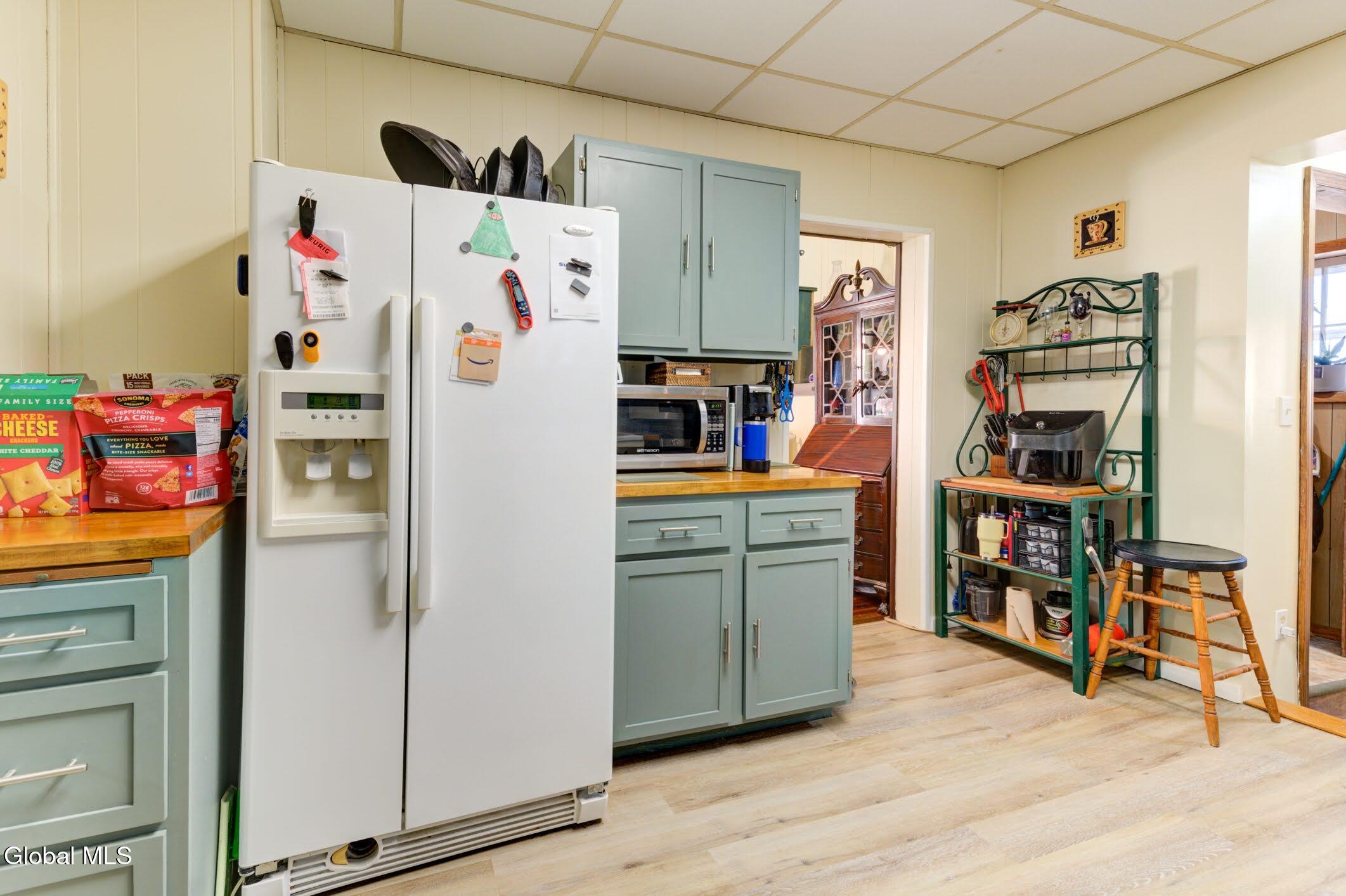 876 Thompson Street Schenectady NY 12306